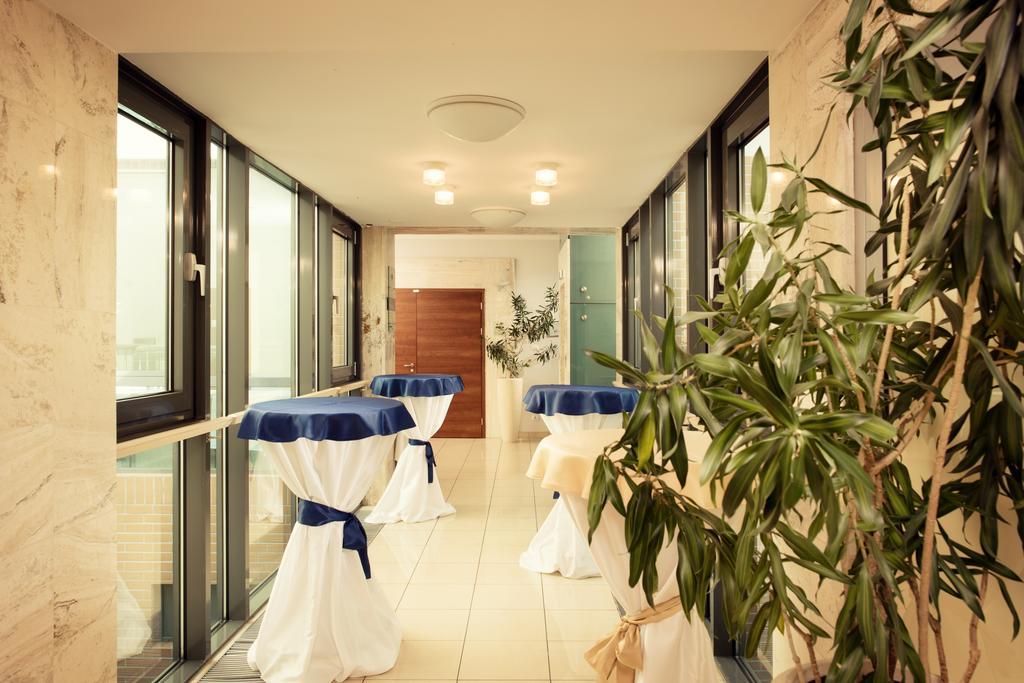 Hotel Ambassador Кошице Екстер'єр фото
