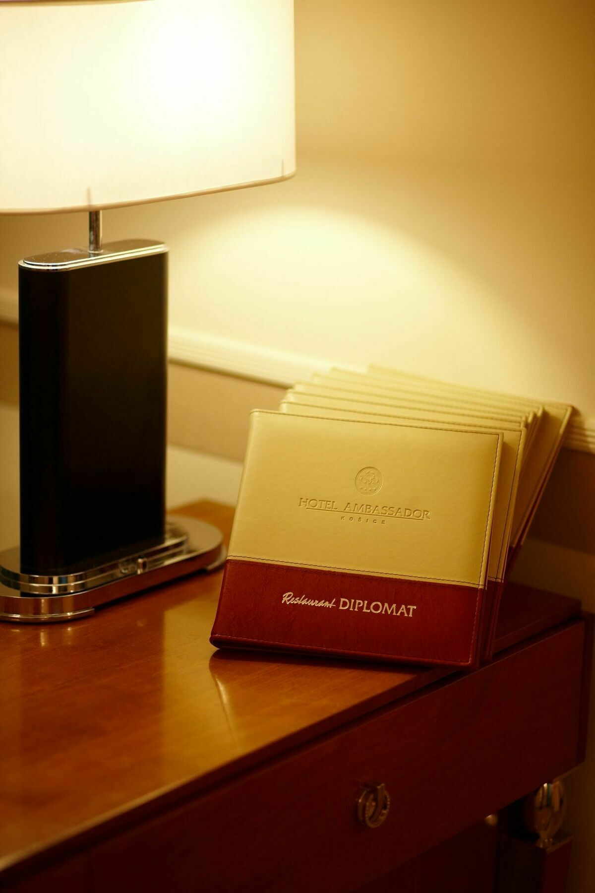 Hotel Ambassador Кошице Екстер'єр фото