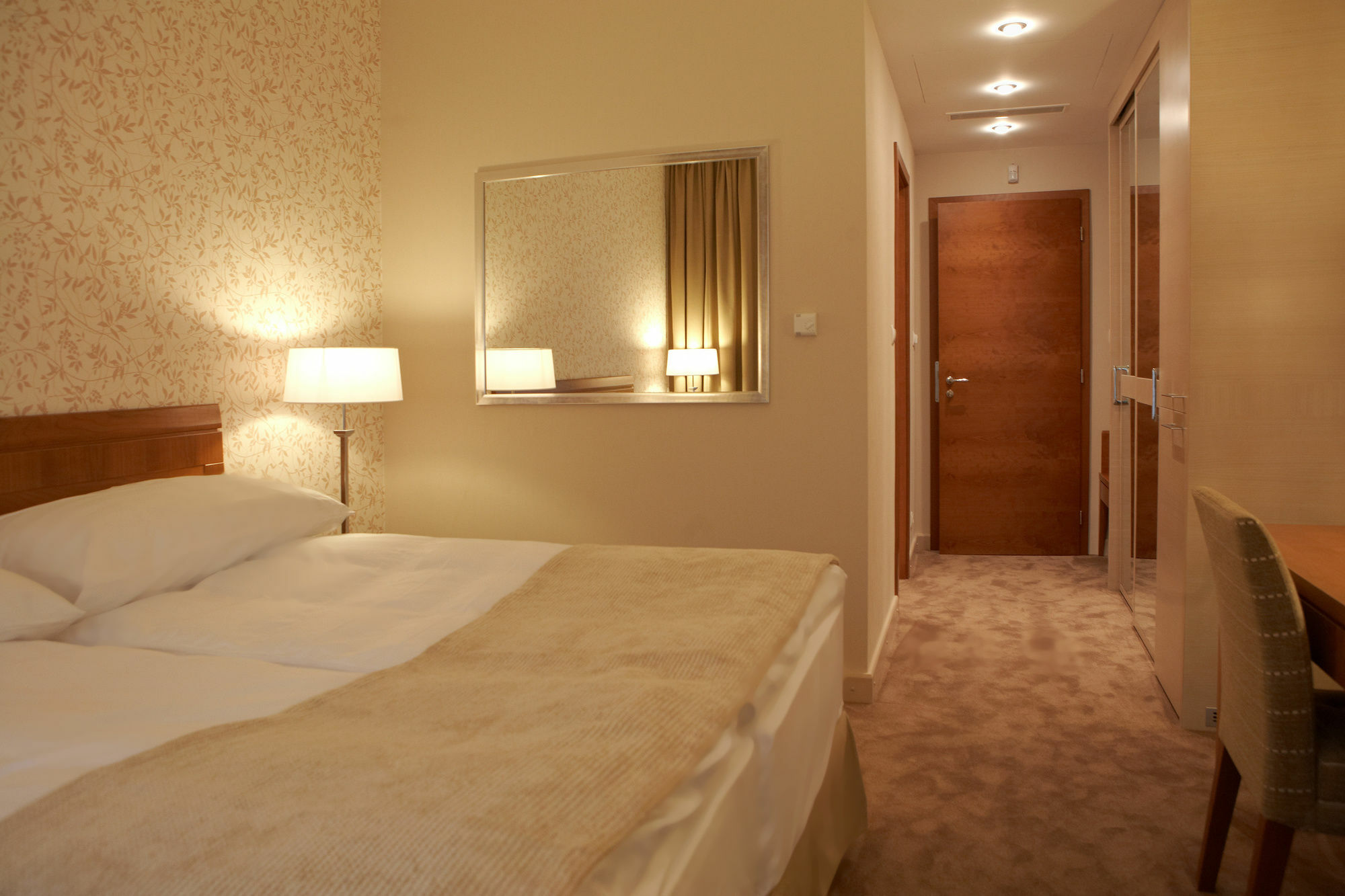 Hotel Ambassador Кошице Екстер'єр фото